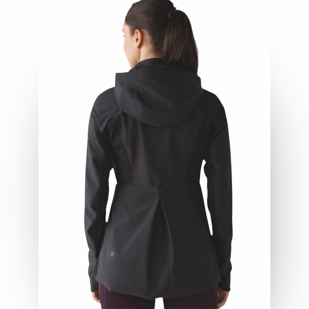 Lululemon – Sleet Sprinter Running Jacket – Black Hooded Full Zip – Size 10